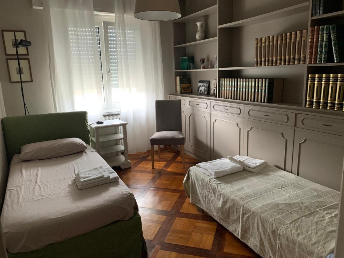 Golden Ravenna- Large Appartment In Center Екстериор снимка