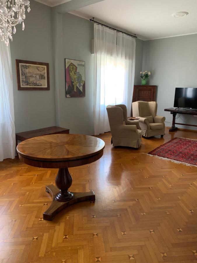 Golden Ravenna- Large Appartment In Center Екстериор снимка